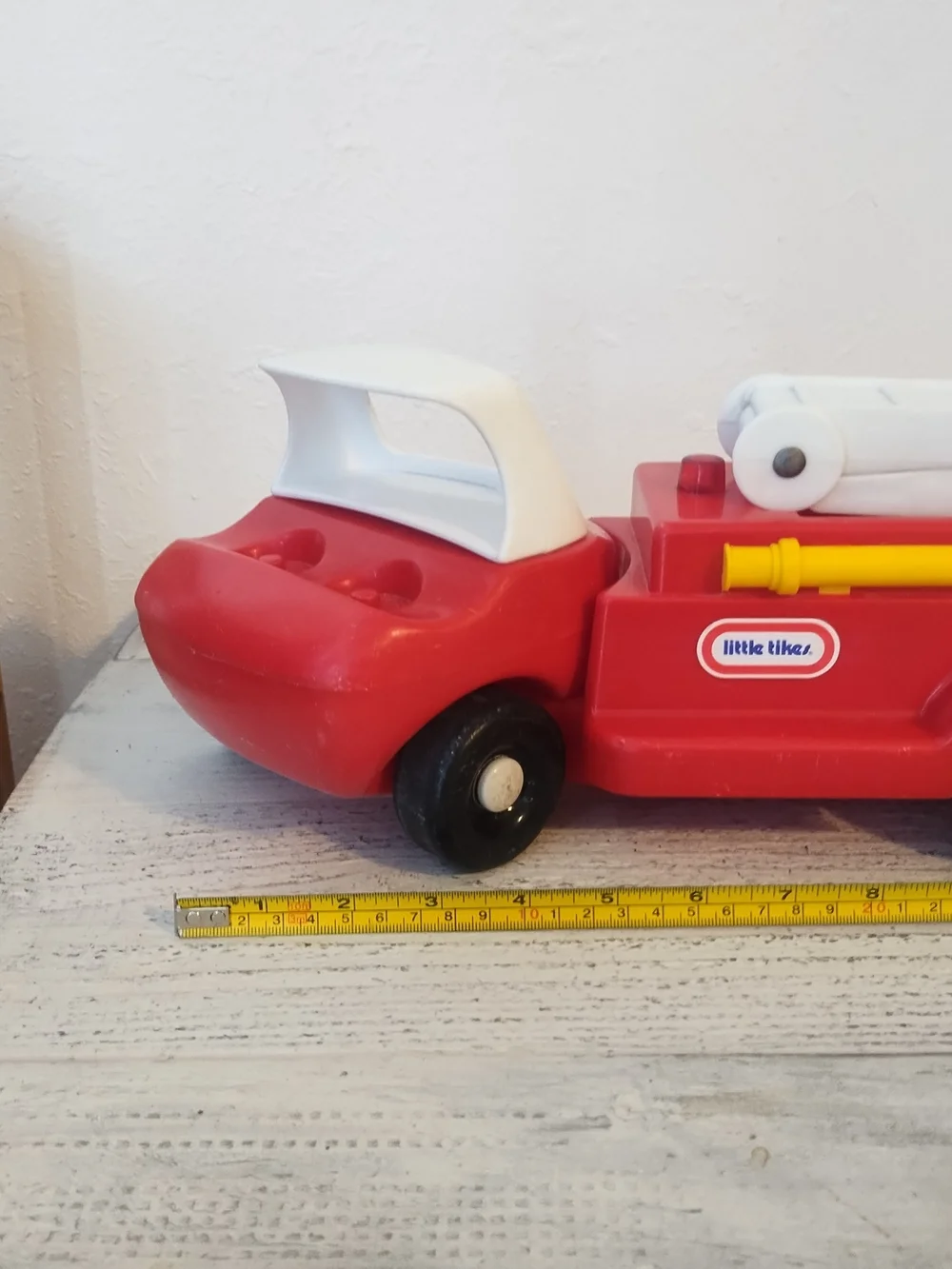 Vintage Little Tikes Toddle Tots Red Fire Truck open to offers
